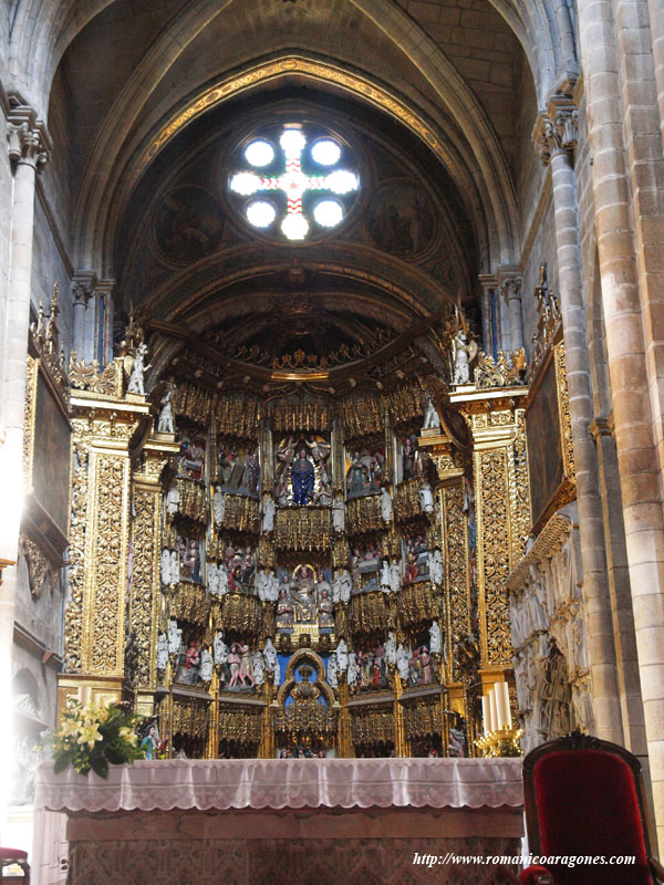 PÓRTICO DEL PARAISO. APOSTOLARIO